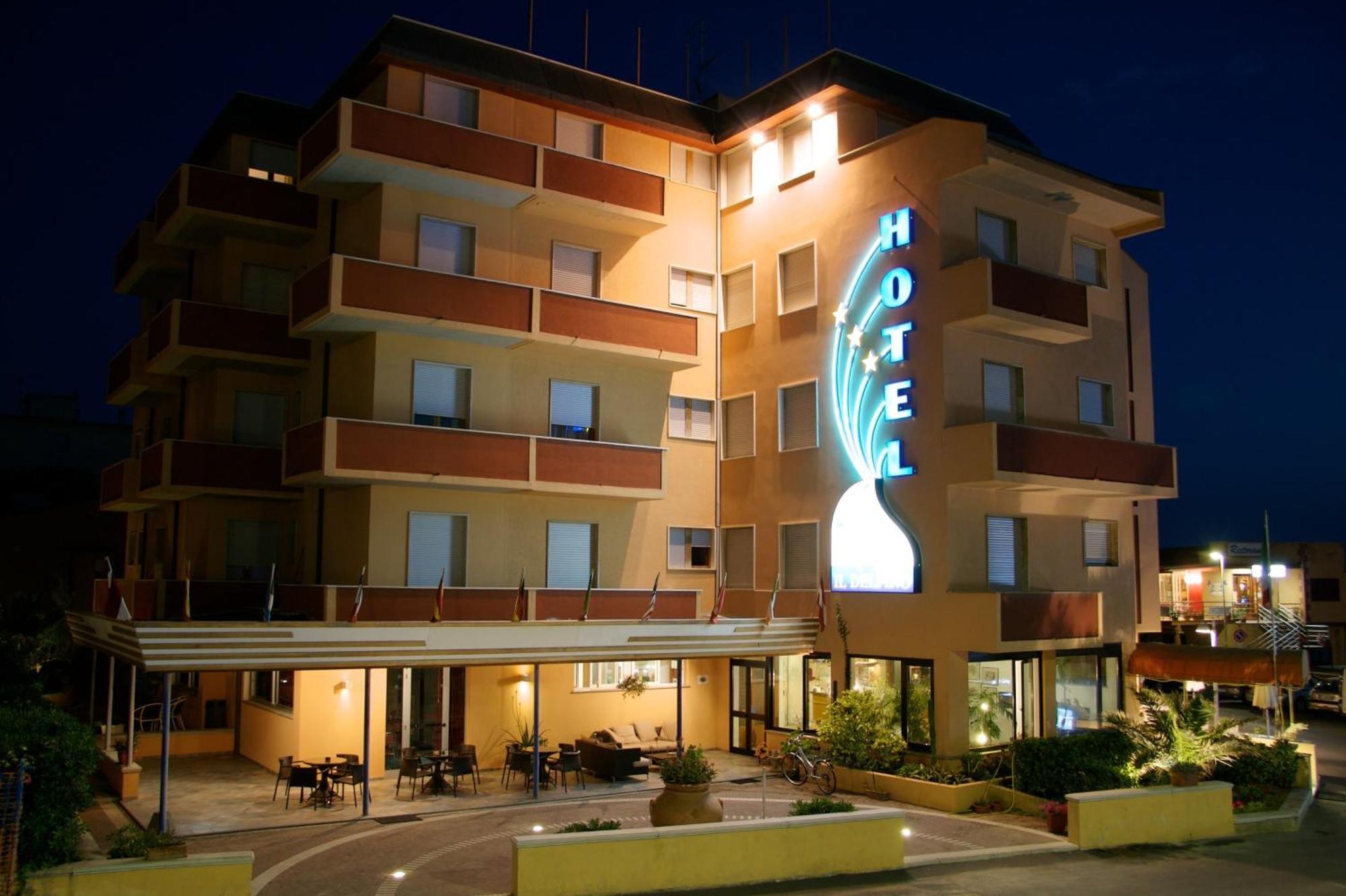 Hotel Il Delfino 산빈첸초 외부 사진